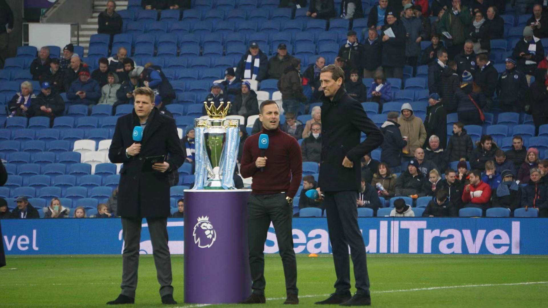 吸引了全球 吸引了全球